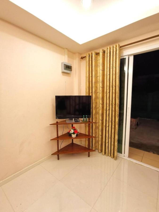 Pon House Hotel Chalong Exterior photo